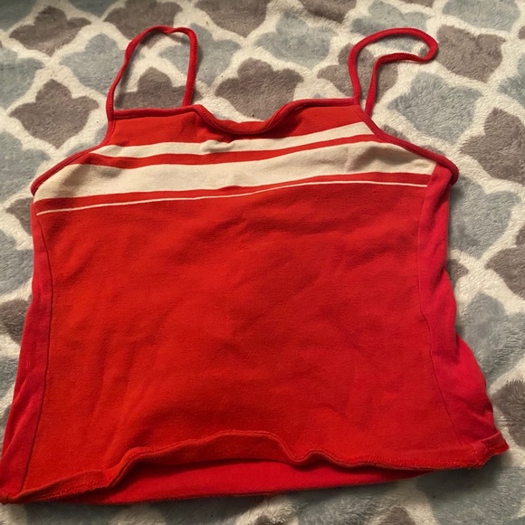 Tops and hoodies barley worn - Picture 14 of 16